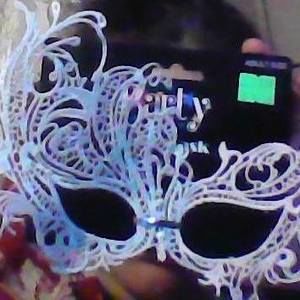 Meet your Posher, Joyce